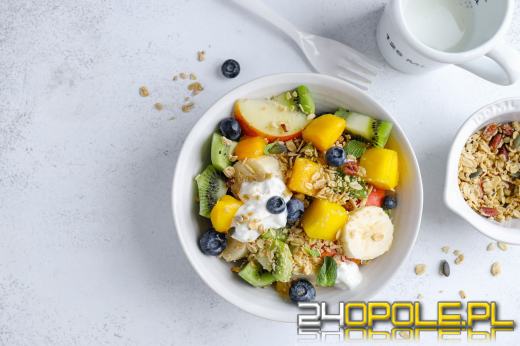 Profesjonalnie przygotowywany catering dietetyczny od FitnessCatering. Z czego powstaje?