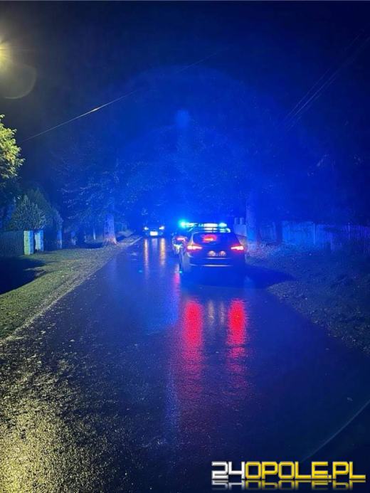 Wypadek w gminie Świerczów. Bus najechał na leżącego na jezdni mężczyznę