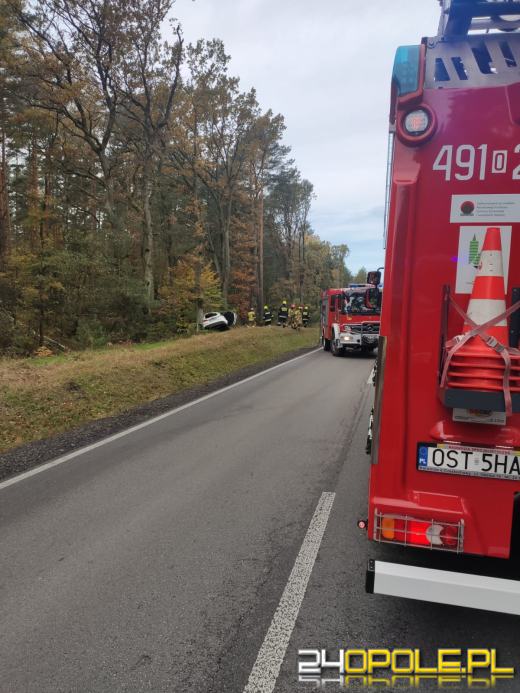 Zderzenie samochodu osobowego z ciężarowym w Kolonowskiem