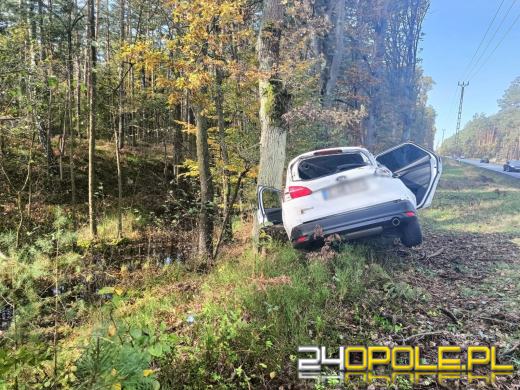 Zderzenie samochodu osobowego z ciężarowym w Kolonowskiem