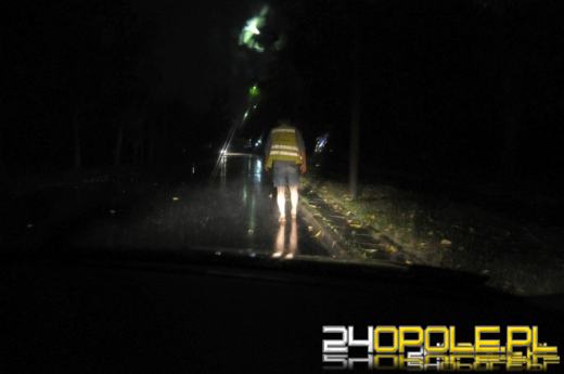 Wymagające, jesienne warunki na drogach - Wspólnie zadbajmy o bezpieczny weekend