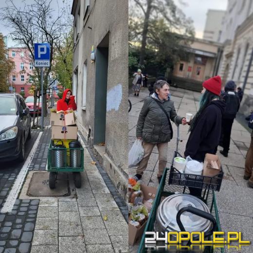 Ciepła zupa dla potrzebujących. Społeczna inicjatywa wraca, przyda się wsparcie