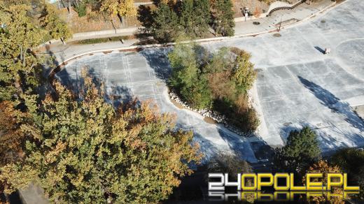 Staw Zamkowy w Opolu zachęcająco nie wygląda, ale będzie piękny