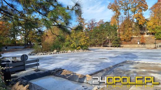 Staw Zamkowy w Opolu zachęcająco nie wygląda, ale będzie piękny