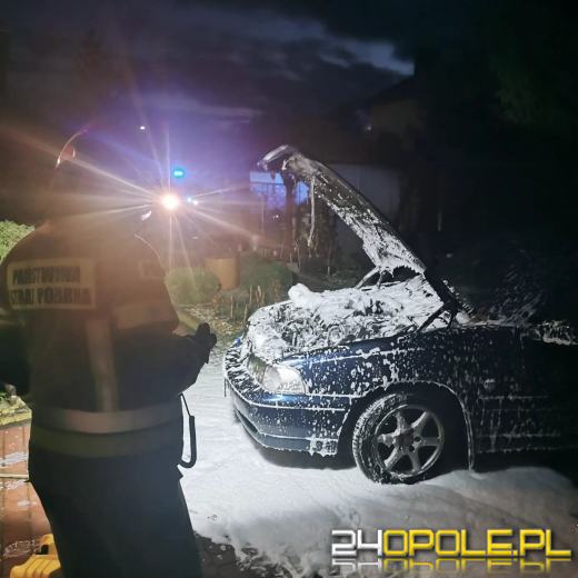 Pożar samochodu osobowego w powiecie namysłowskim