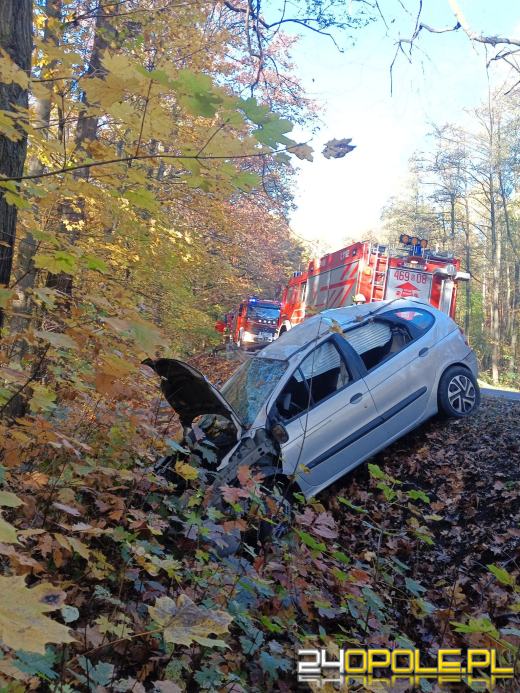 Wypadek na trasie Łambinowice-Szadurczyce. Jedna osoba przewieziona do szpitala