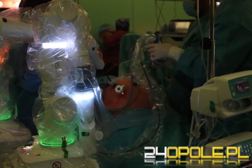 100 zabiegów z użyciem robota wykonano na opolskiej onkologii 