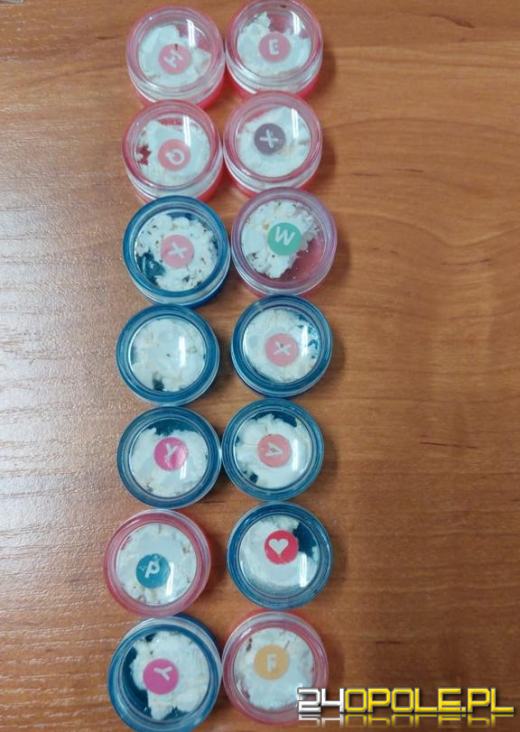 36-latek zatrzymany z całym arsenałem zakazanych substancji