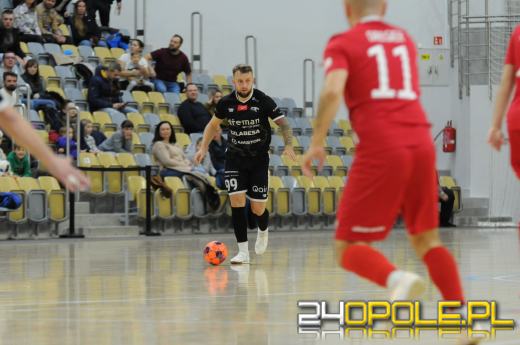 Dreman Opole Komprachcice przegrywa z Widzewem Łódź