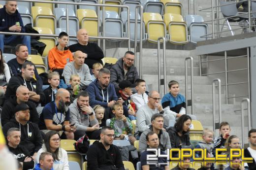 Dreman Opole Komprachcice przegrywa z Widzewem Łódź