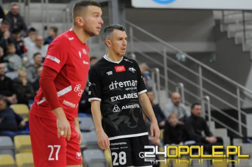 Dreman Opole Komprachcice przegrywa z Widzewem Łódź