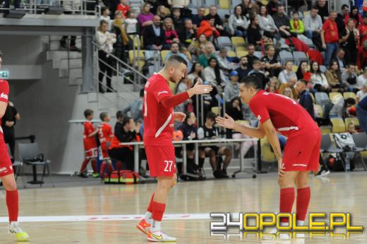 Dreman Opole Komprachcice przegrywa z Widzewem Łódź