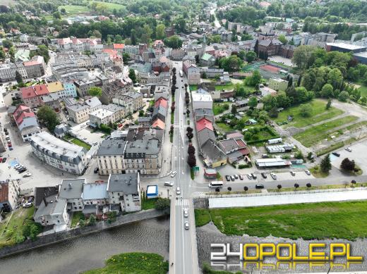 Ruch wahadłowy na DK40 w Głuchołazach. Rozpoczęły się prace