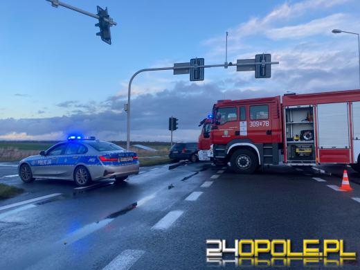 Poważny wypadek w Opolu-Wrzoskach. 3 osoby trafiły do szpitala