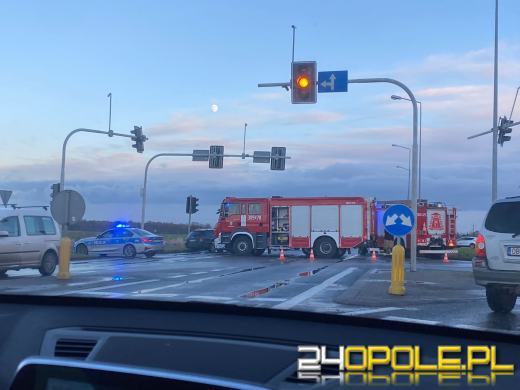 Poważny wypadek w Opolu-Wrzoskach. 3 osoby trafiły do szpitala