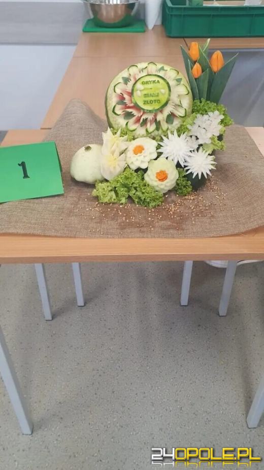 Mamy wicemistrzynię Polski w carvingu. Julia Okoń zadebiutowała i...zdobyła srebro!