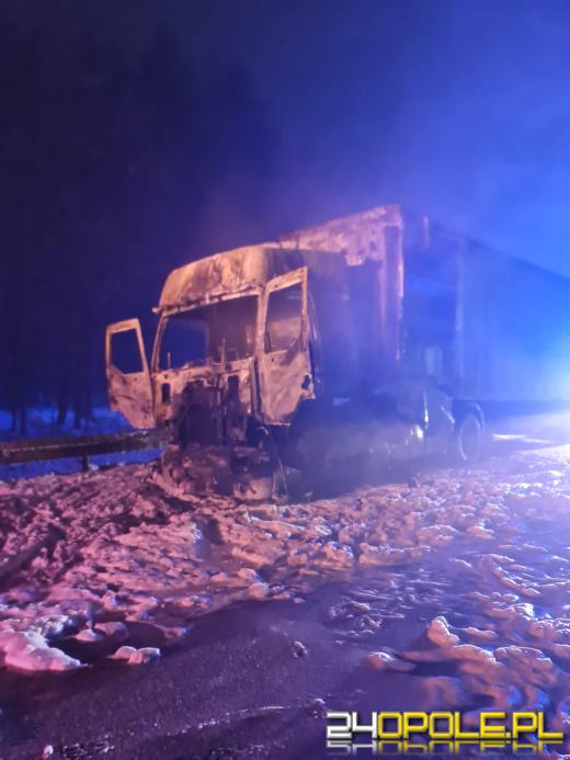 Pożar samochodu ciężarowego na opolskim odcinku A4