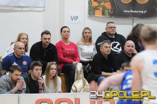 Weegree pnie się w górę w ligowej tabeli 