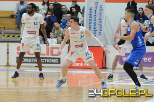 Weegree pnie się w górę w ligowej tabeli 