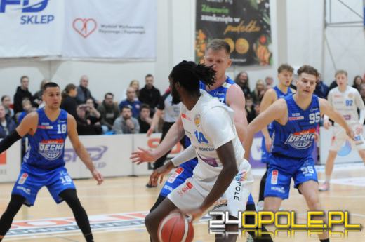 Weegree pnie się w górę w ligowej tabeli 