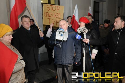 Protest pod opolską TVP. "Zamach na rzetelne, polskie, wolne media"
