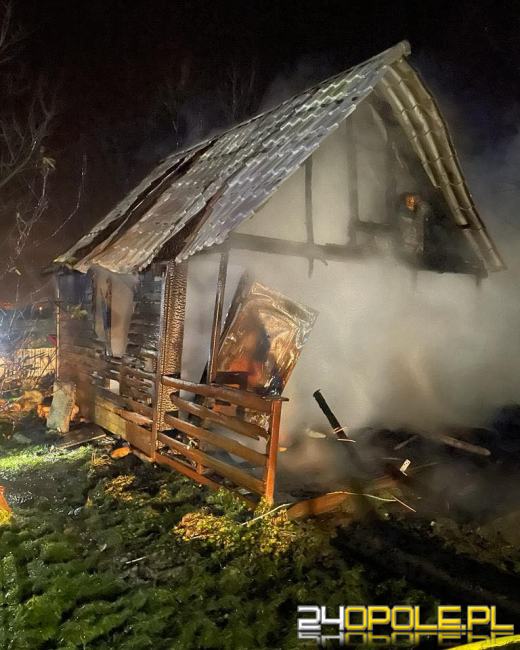 Pożar domku letniskowego w Mechnicy
