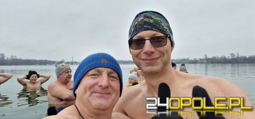 Opłatek w lodowatej wodzie? Tak spędzili wigilijne przedpołudnie