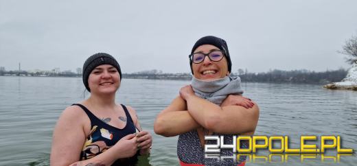 Opłatek w lodowatej wodzie? Tak spędzili wigilijne przedpołudnie