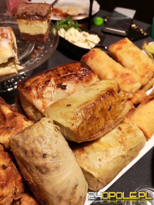 Za dużo pierożków? Serniczka? Nie wyrzucaj - podziel się!