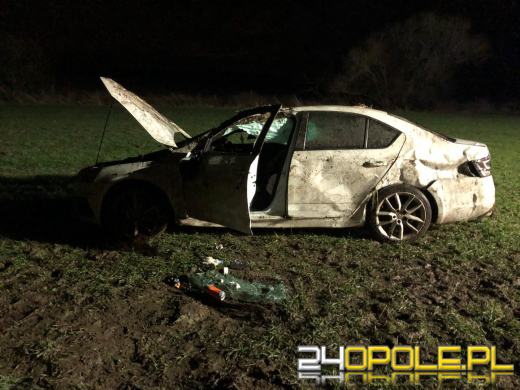 Dachowanie w miejscowości Urbanowice, kierujący oddalił się z miejsca zdarzen