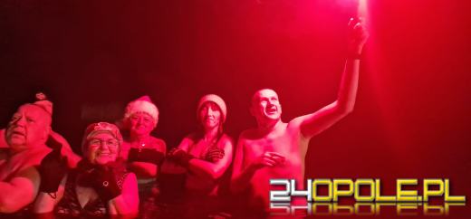 Morsy przywitały Nowy Rok w wodzie! To już tradycja