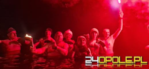 Morsy przywitały Nowy Rok w wodzie! To już tradycja