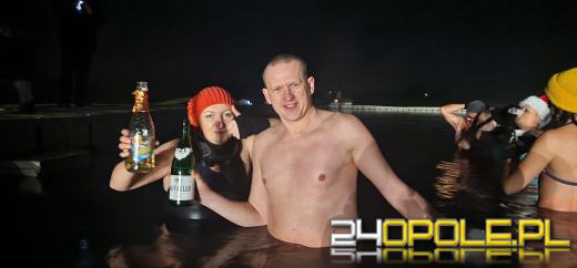 Morsy przywitały Nowy Rok w wodzie! To już tradycja
