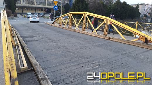 "Żółty mostek" cały w dziurach. Uważajmy