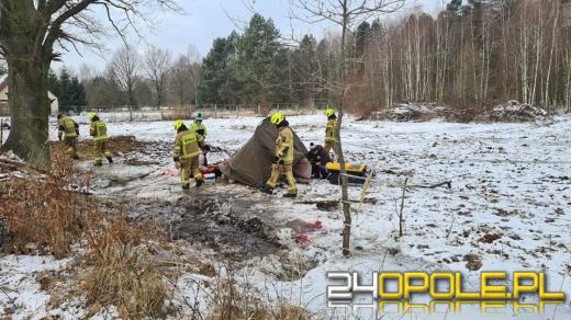 Przez 8 godzin walczyli aby uratowac konia