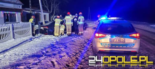 Trudne warunki na drogach - kolizja na DW 409