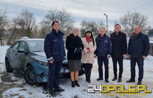 Nowy nieoznakowany radiowóz dla policjantów w Niemodlinie