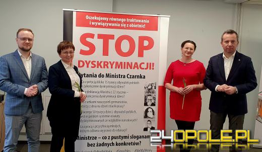 MEN przywraca 3 godziny nauki języka mniejszośći 