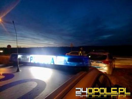 Kierował niesprawnym pojazdem bez prawa jazdy, ale po alkoholu