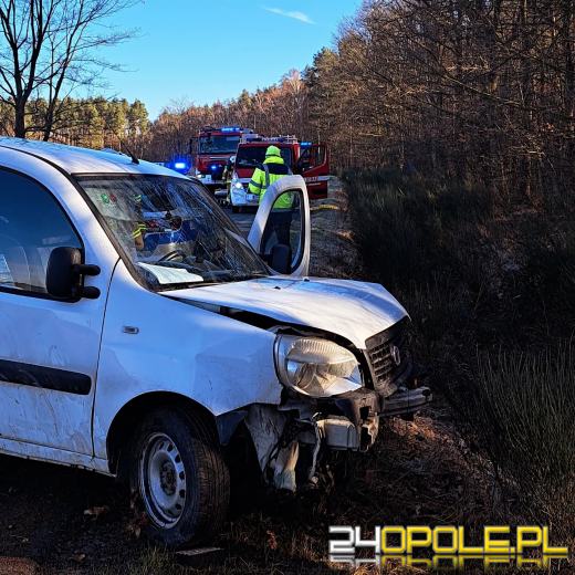 Dachowanie pojazdu na trasie Domaszowice - Siemysłów 