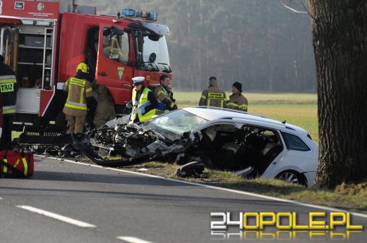 Wypadek na drodze DK45. Droga zablokowana