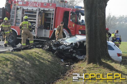 Wypadek na drodze DK45. Droga zablokowana