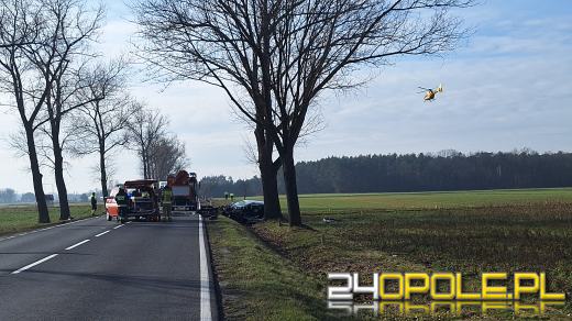 Wypadek na drodze DK45. Droga zablokowana