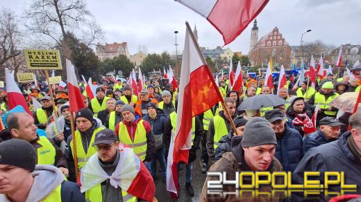 Dwugodzinne spotkanie rolników z wojewodą. Jest zapowiedź konkretnych działań