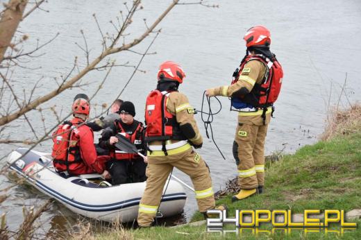 Strażacy wyłowili ciało mężczyzny