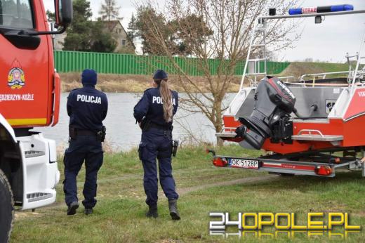 Strażacy wyłowili ciało mężczyzny