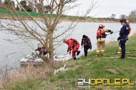 Strażacy wyłowili ciało mężczyzny