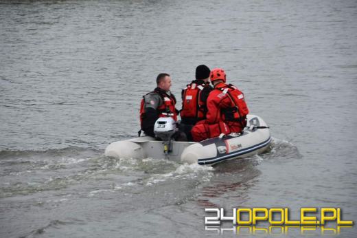 Strażacy wyłowili ciało mężczyzny