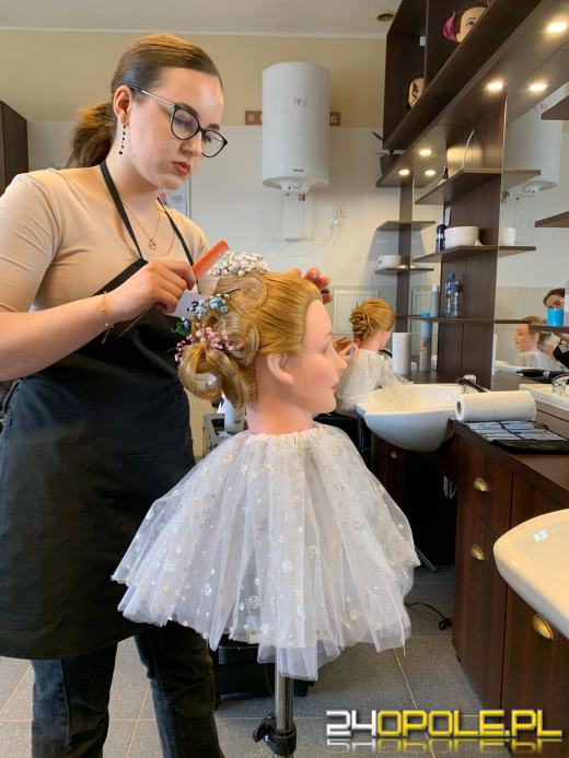 Fryzjerskie mistrzynie walczyły o tytuł najlepszej