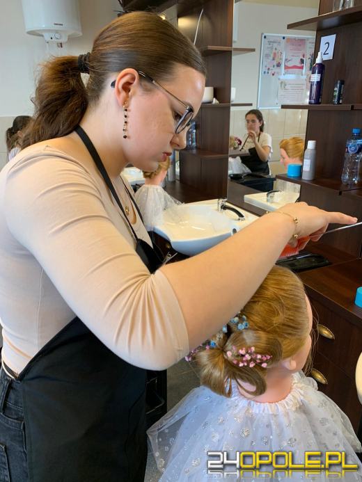 Fryzjerskie mistrzynie walczyły o tytuł najlepszej